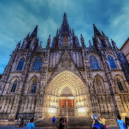 Felip Ii -spacious And Quiet * Barcelona
