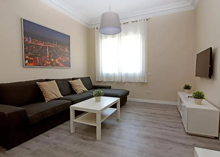 Felip - Spacious And Quiet & One With Terrace Appartamento Barcellona