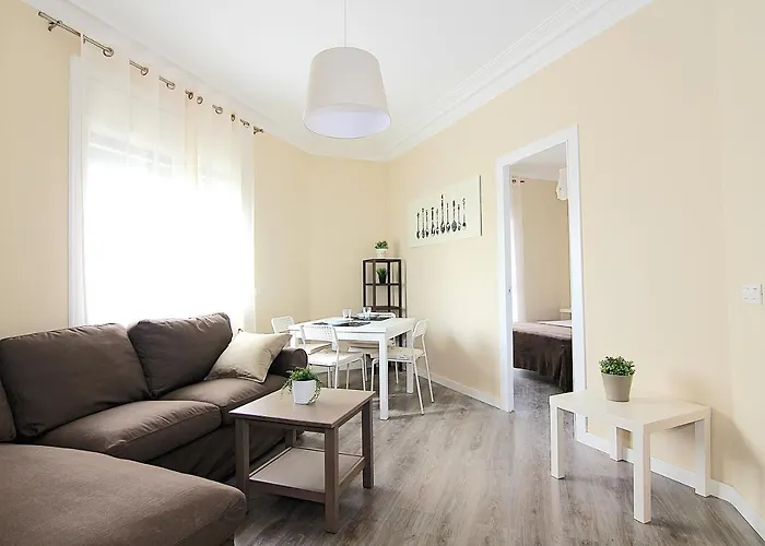 Felip - Spacious And Quiet & One With Terrace