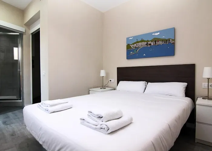 Felip - Spacious And Quiet & One With Terrace Appartamento Barcellona
