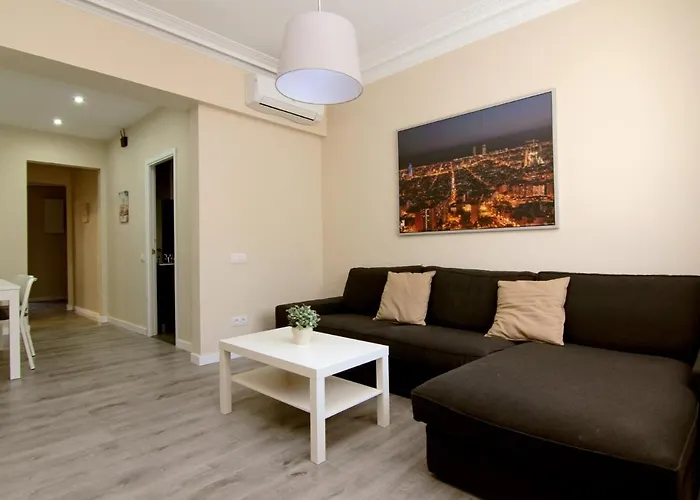 Appartamento Felip - Spacious And Quiet & One With Terrace